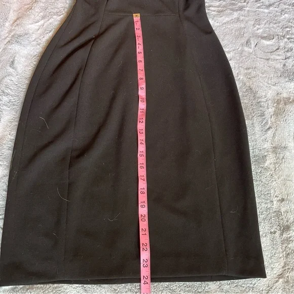 Classic Calvin Klein Seamed Sheath Midi Dress with Bow in Size 4 - Picture 6 of 14